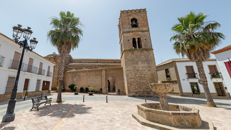 Iglesia Santa María de la Granada